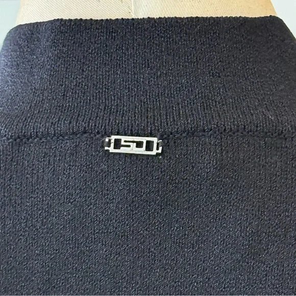 St.John Sport Black Knit Full Zip Jacket - Picture 10 of 11